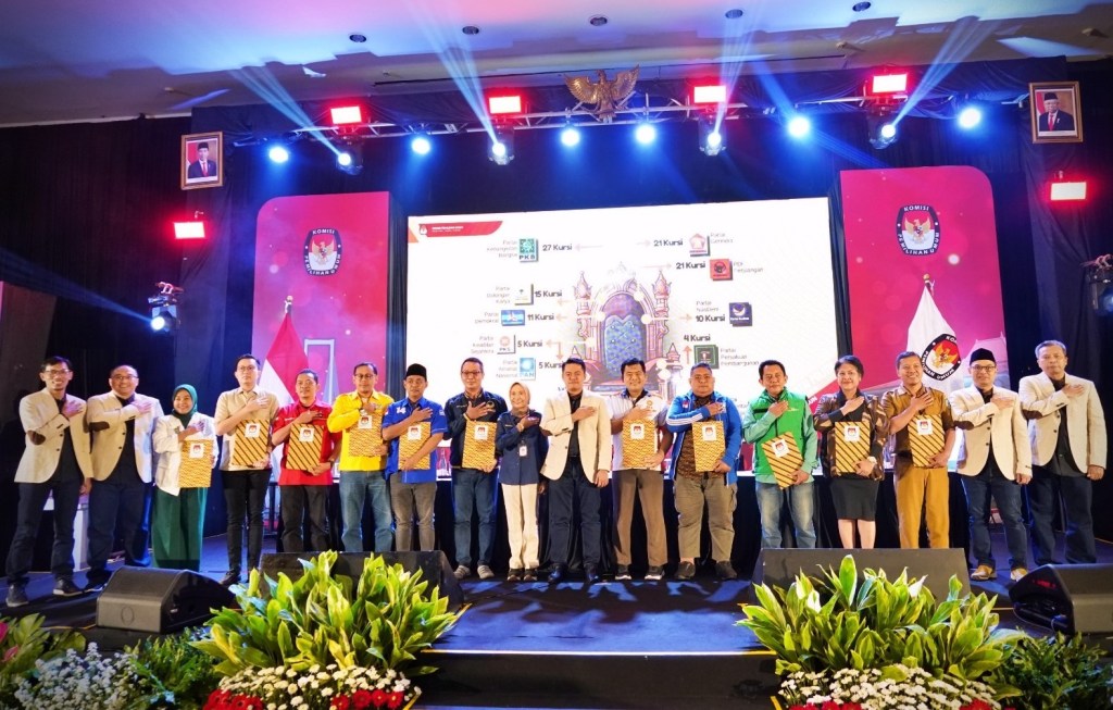 KPU Jatim Tetapkan 120 Caleg DPRD Jatim 2024-2029, PKB Pegang Kursi&nbsp;Terbanyak