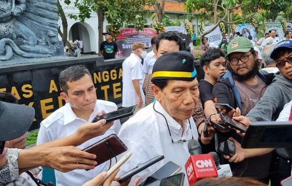 MenKes RI Rencanakan Dokter Asing Masuk Indonesia, Eks Rektor Unair: Salah&nbsp;Distribusi