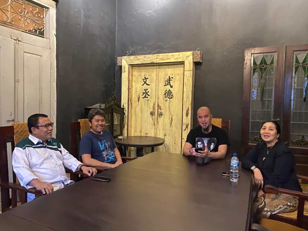 Ahmad Dhani Lebih Pilih Dukung Mas Iin-Edy di Pilkada&nbsp;Sidoarjo