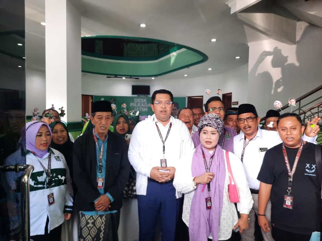 Luluk Pakai Kerudung Ungu di Pengundian Nomor Urut, Lambangkan Perjuangan Perempuan